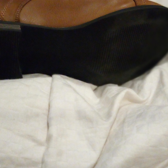 Womens shoe boots. Rue 21 - Picture 3 of 8